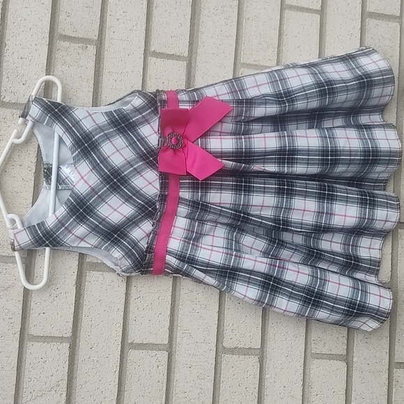Plaid dress - Picture 2 of 10